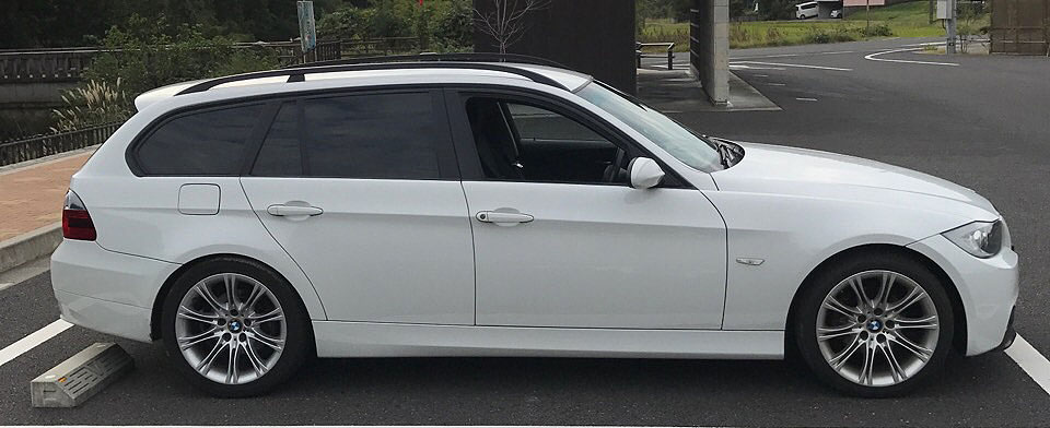 BMW（E91）320iツーリング