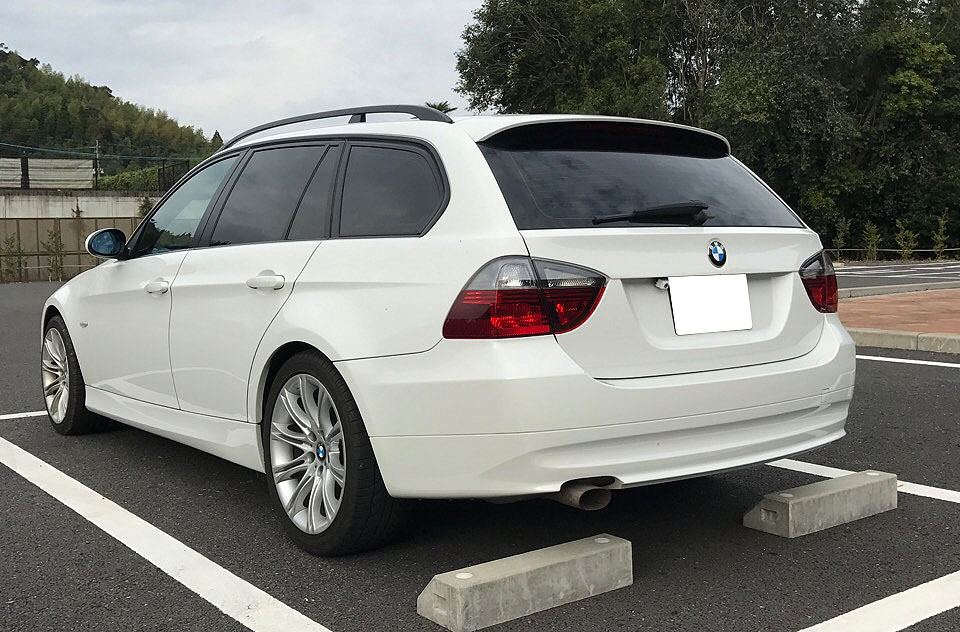BMW（E91）320iツーリング